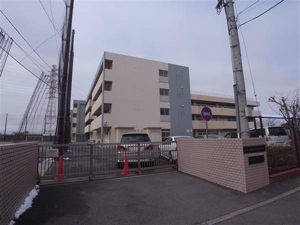 横浜市立東山田中学校