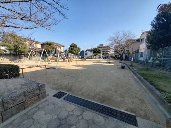 生島公園まで約648m