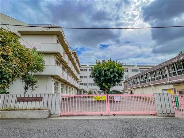 さいたま市立岸町小学校