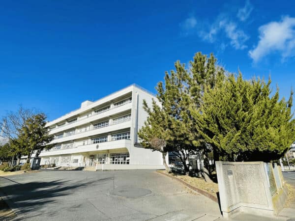 太田市立西中学校