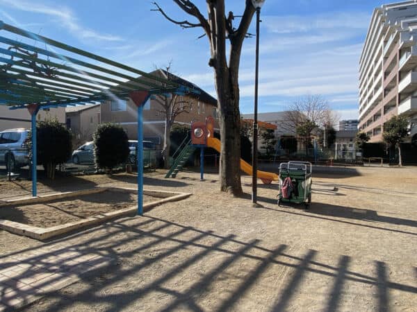 豊住第二公園まで約795m