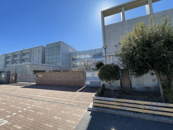 北区立十条富士見中学校