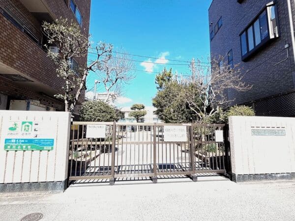 市川市立市川小学校