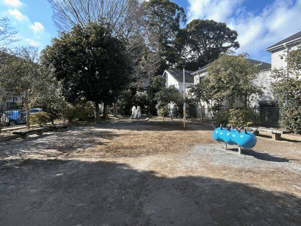 黒砂3丁目公園まで約330m