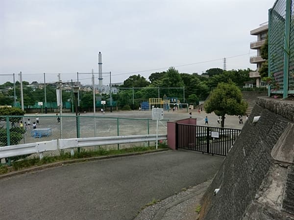 横浜市立権太坂小学校
