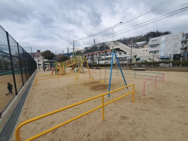 高羽公園まで約240m