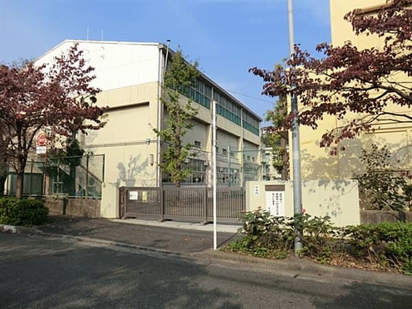 横浜市立星川小学校