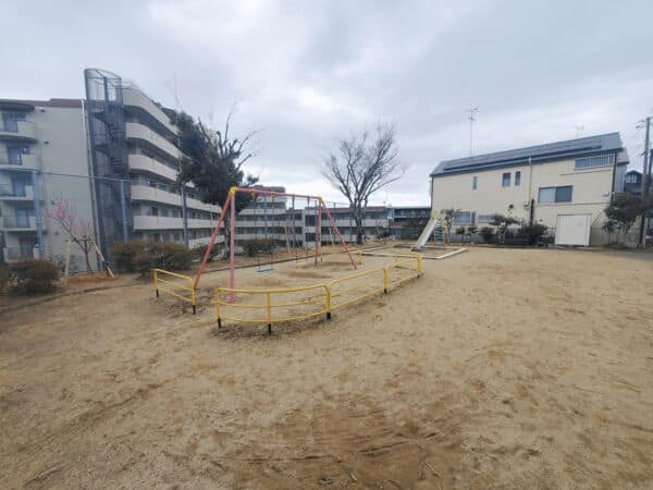 第三御影山手小公園まで約941m