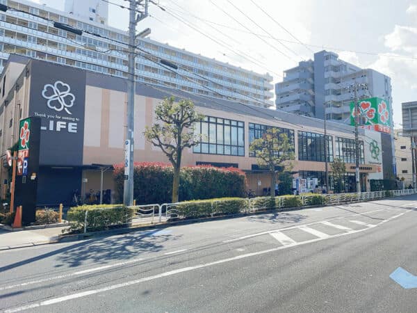ライフ東砂店まで約658m
