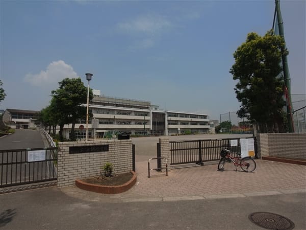 横浜市立六つ川西小学校