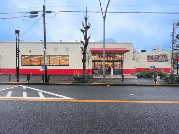 オリンピック柴又店まで約936m