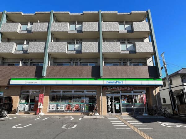 ファミリーマート さいたま大成一丁目店まで約467m