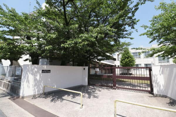 名古屋市立西中島小学校