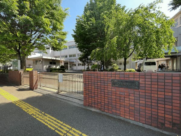 横浜市立瀬谷中学校