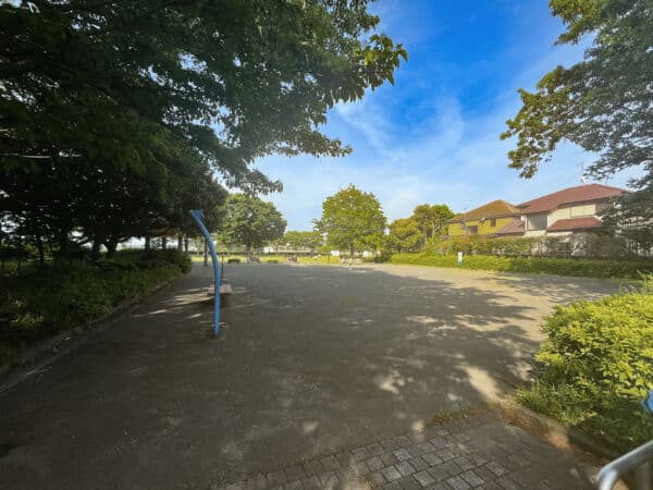 東俣野中央公園まで約1371m