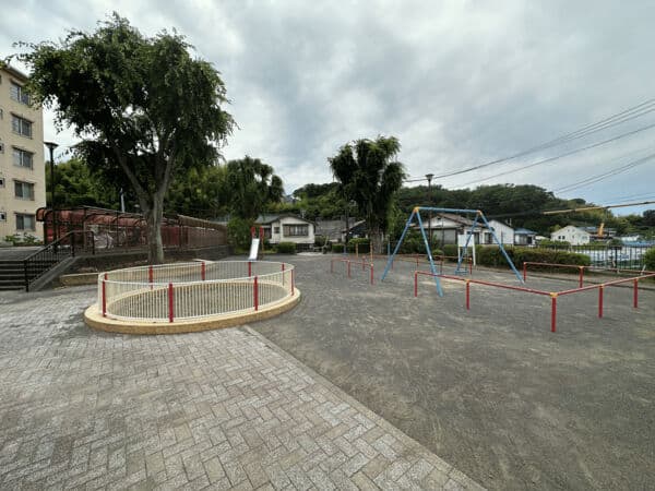 公田中谷公園まで約1215m