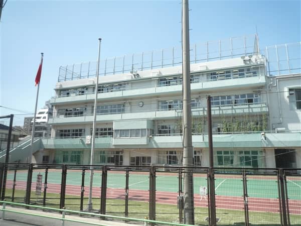 台東区立蔵前小学校