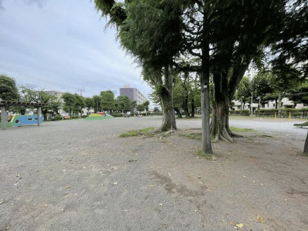 団地公園まで約546m