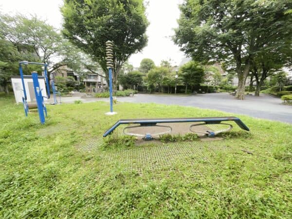 新宿区立高田馬場公園まで約1238m