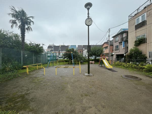 こまどり児童公園まで約1238m