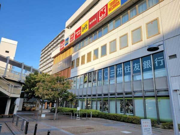 高槻阪急スクエアまで約1904m