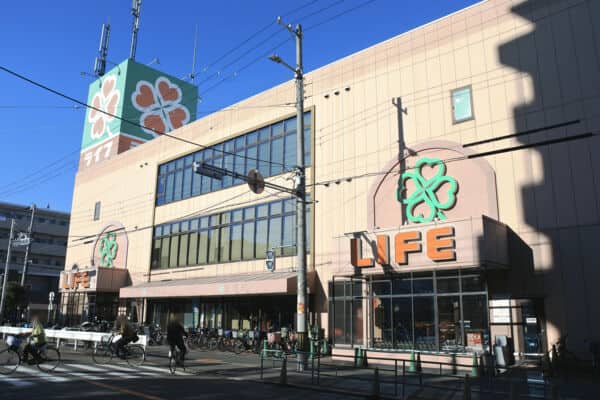 ライフ 泉尾店まで約382m