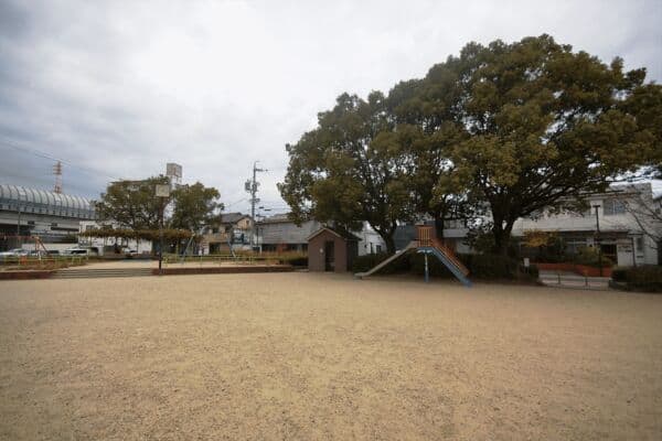 郷之島公園（平針城跡）まで約1288m