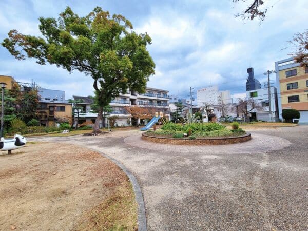 中之町公園まで約630m