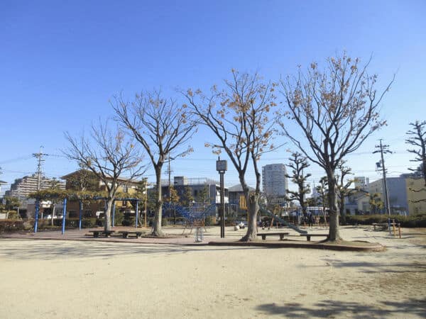 大坪公園まで約427m