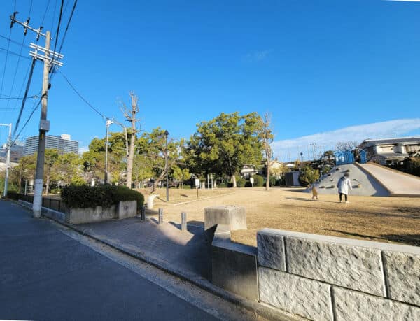 向泉寺(榎元町)公園まで約1199m