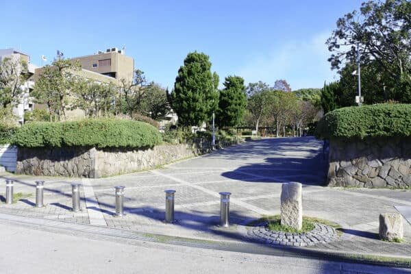 千島公園まで約1009m