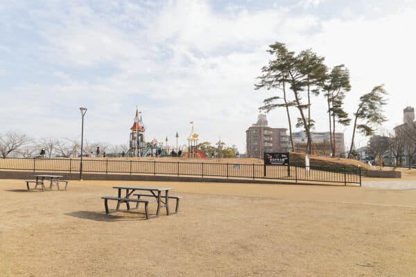 長住中央公園まで約1835m
