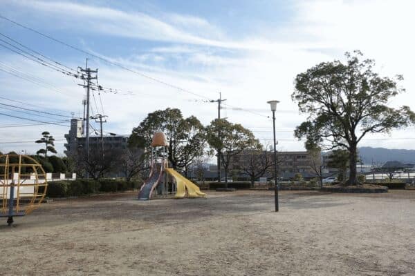 大楠公園まで約365m
