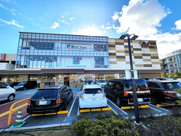 万代西宮前浜店まで約549m