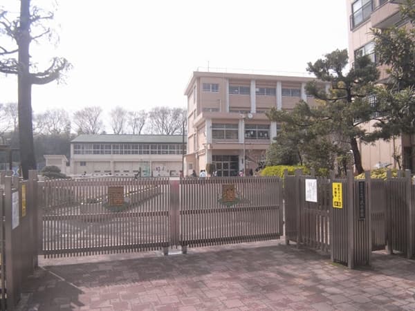 横浜市立三ツ沢小学校