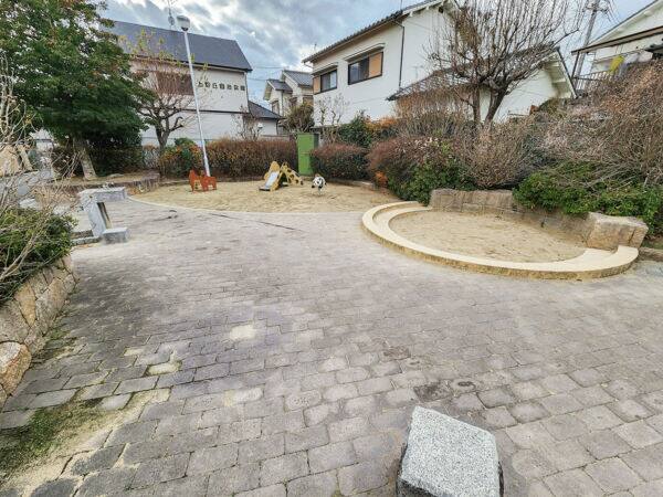 上野西3丁目公園まで約873m