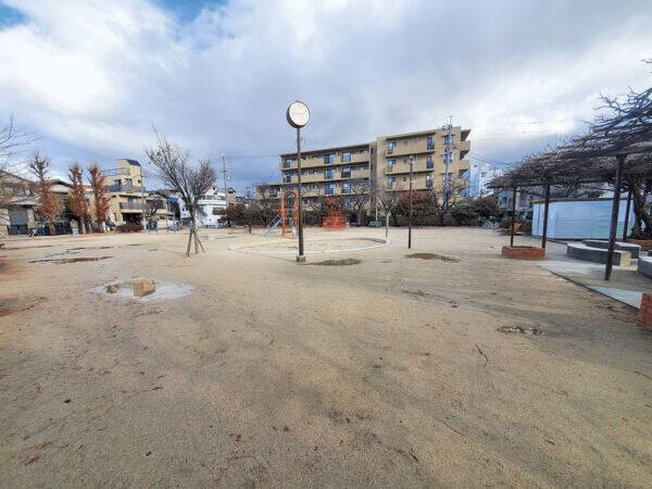 甲四公園まで約629m