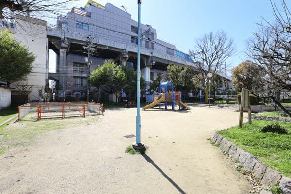 西九条公園まで約786m