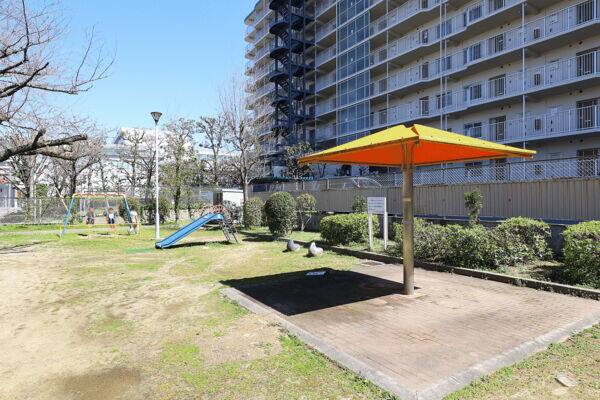 西九条南公園まで約1014m