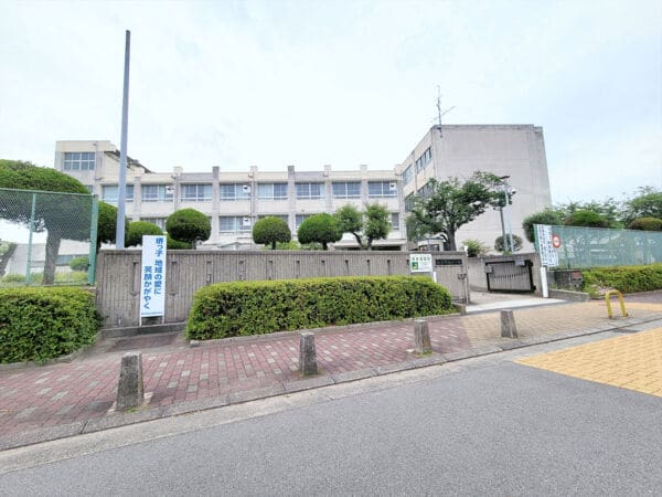 堺市立新浅香山小学校