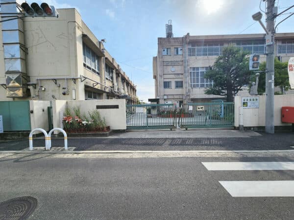 堺市立登美丘西小学校