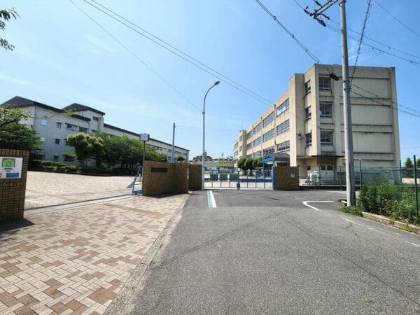 堺市立浜寺中学校