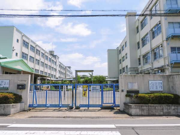 高槻市立北大冠小学校