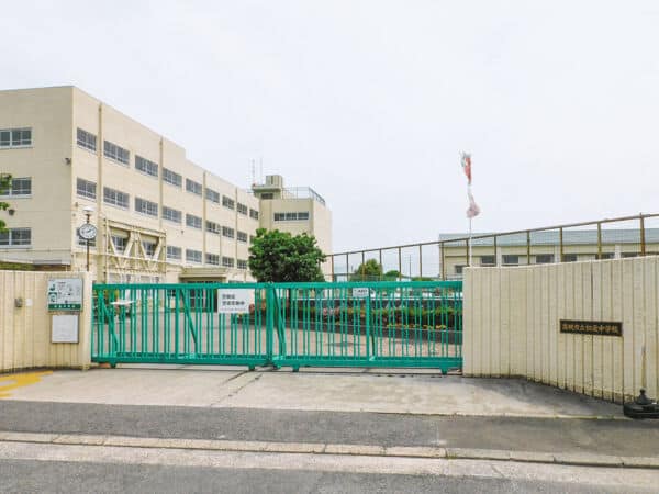 高槻市立如是中学校