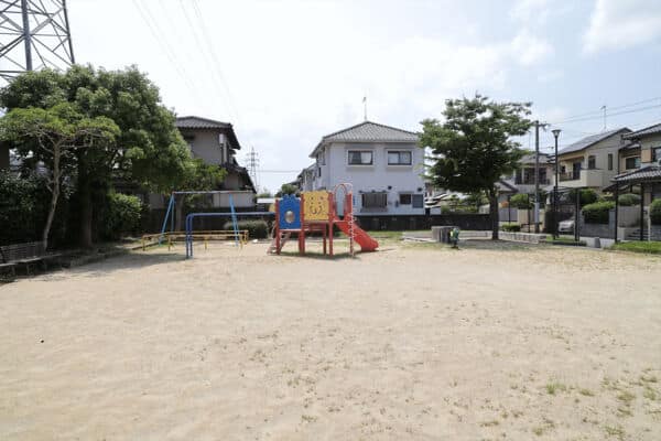 千里台公園まで約903m