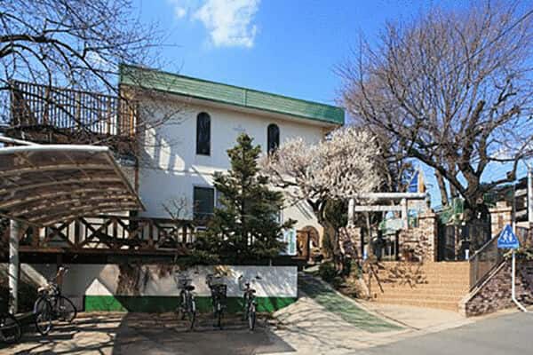 双恵幼稚園まで約1130m