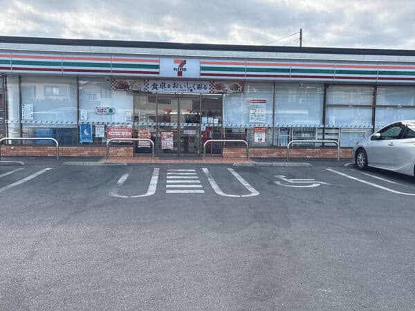 セブンイレブン 川口芝4丁目店まで約664m