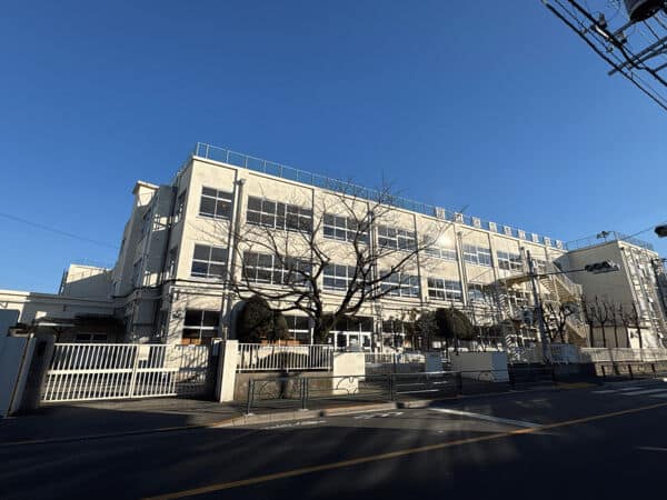 足立区立渕江小学校