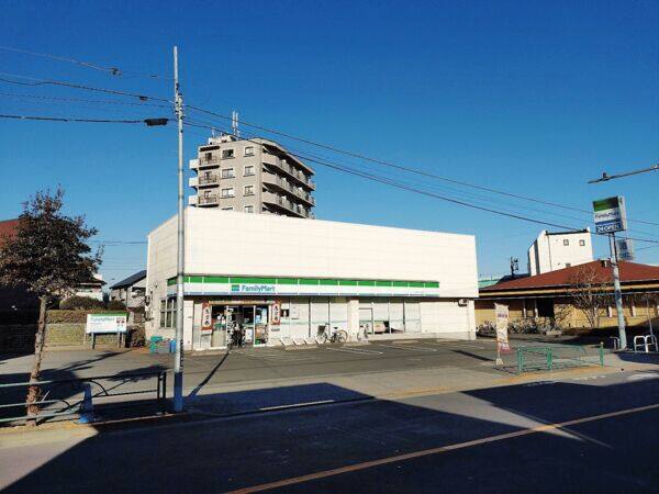 ファミリーマート奥戸七丁目店まで約884m