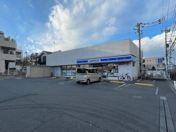 ローソン練馬春日町二丁目店まで約919m